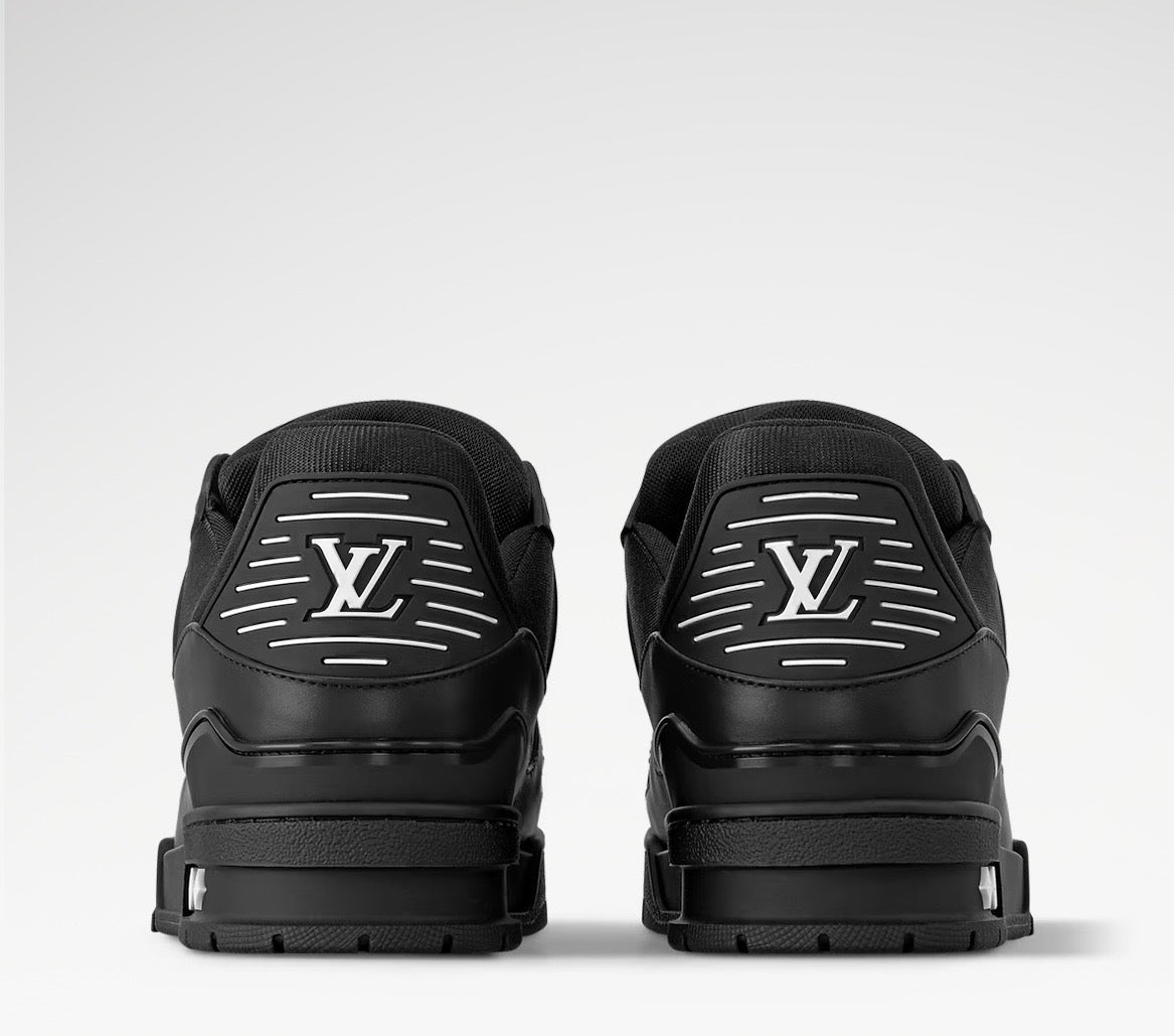 LV TRAINER EMBOSSED MONOCHROME ‘BLACK’